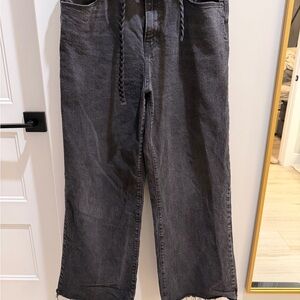Black wash Wide-Leg Jeans with Frayed Hem